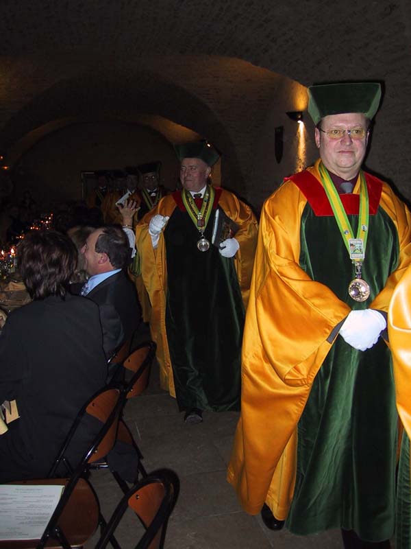 Chablis-dignitaires-w