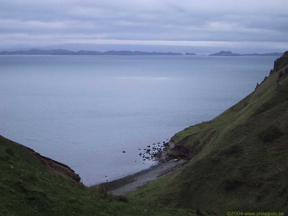 Skye-A855-loch