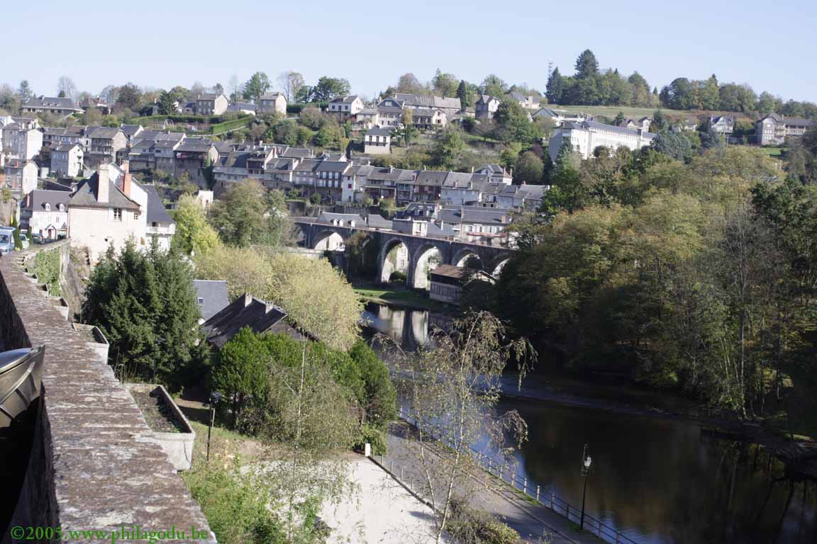 w-Uzerche-vuegenerale-298