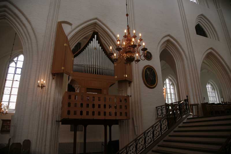 w-DK_8974-Eglise-int-orgue 