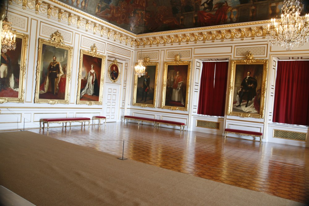 w0366-Drott-Grand_salon