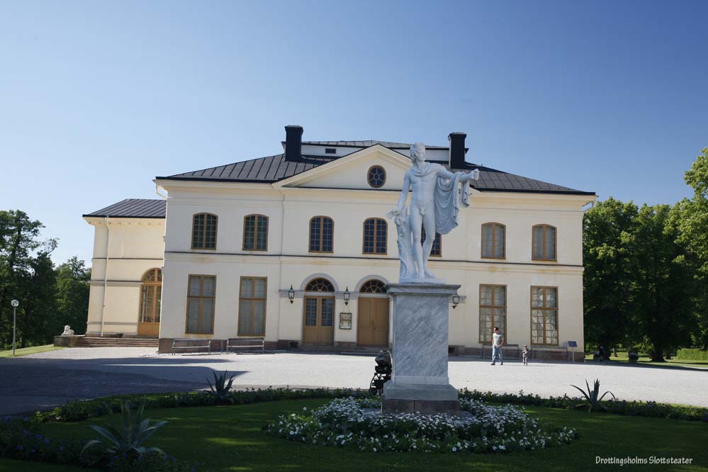 w0410-Drottingsholm-Theatre-
