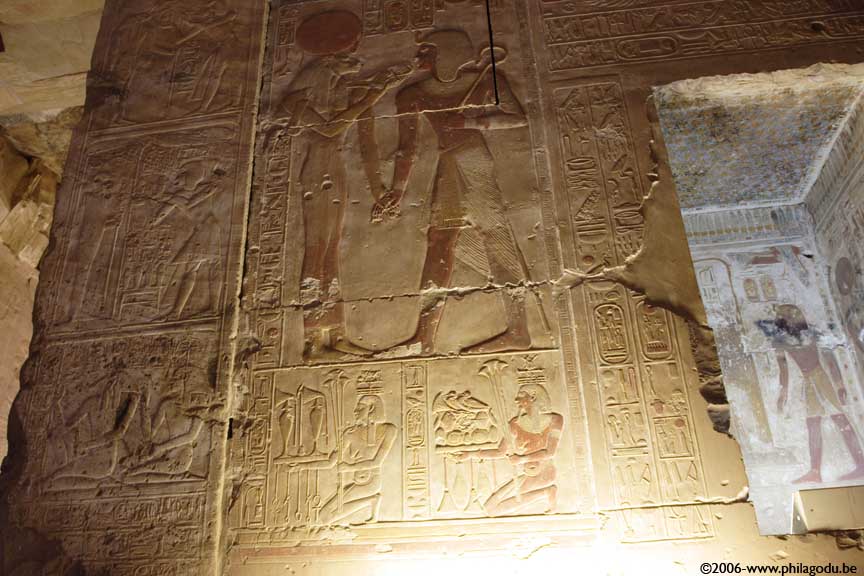 Abydos07-salle+tabern101