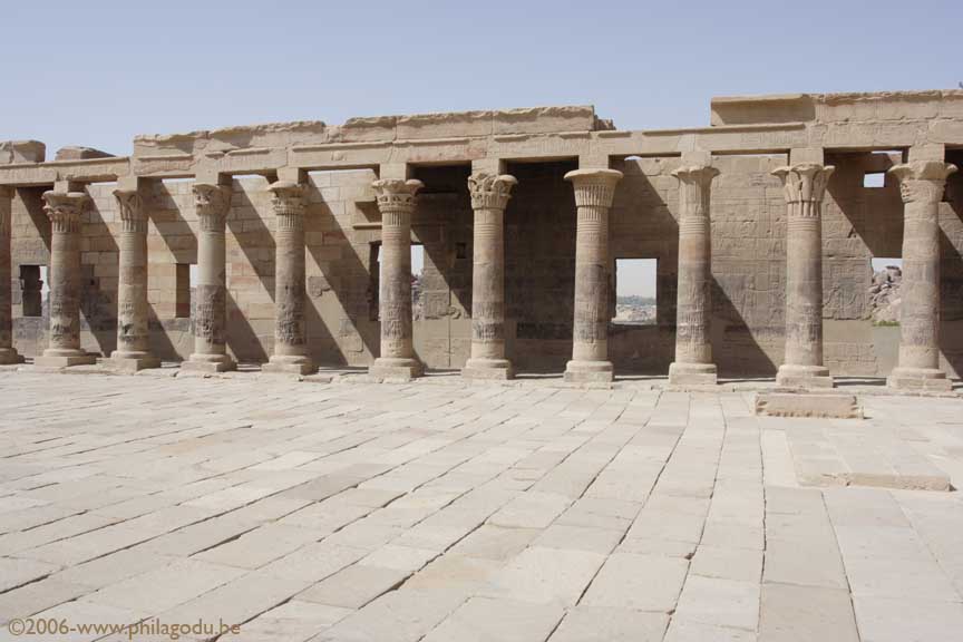 Asw-Philae-colonnes_57