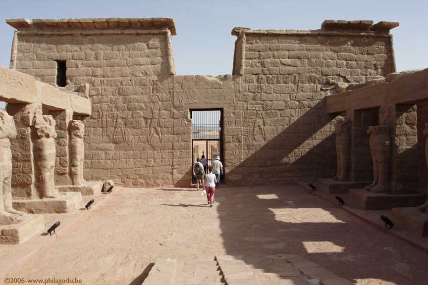 LNsr-Wadi_es_S-temple_54