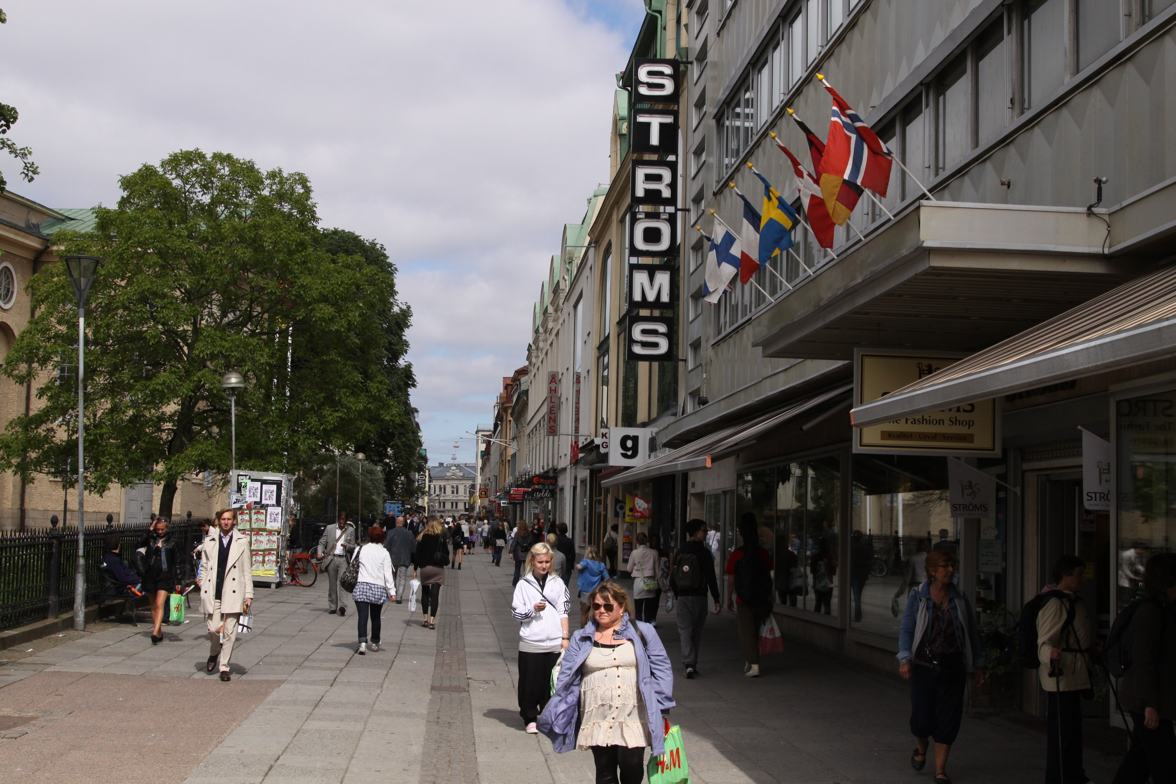 w-9720-Goteborg_centre_shopping2998