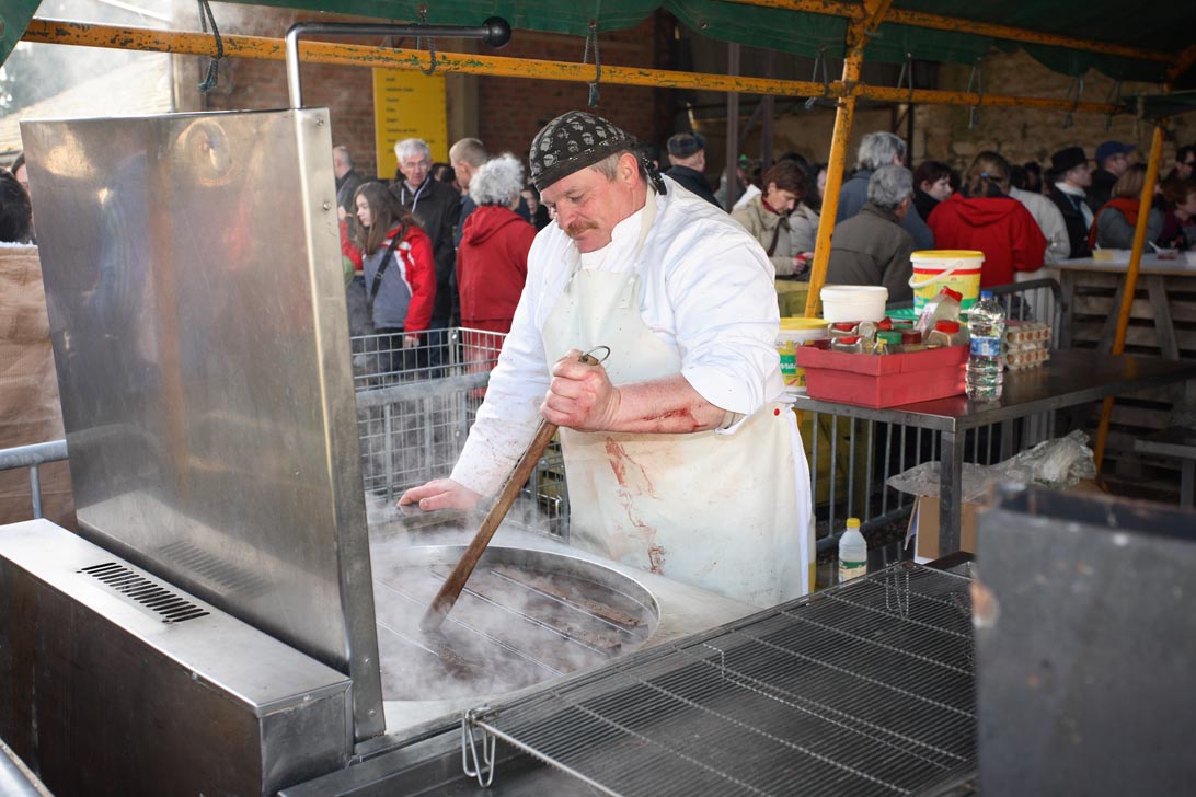 w_165-pose-boudin