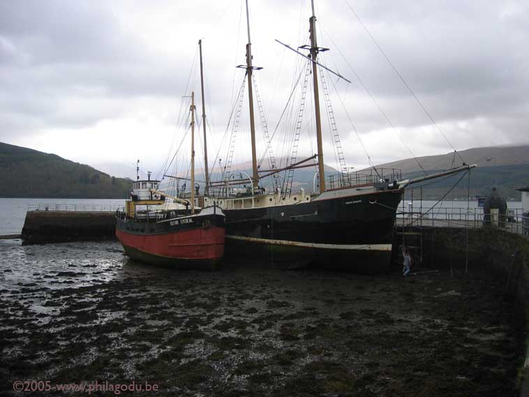 w1324_Inveraray._bateaux