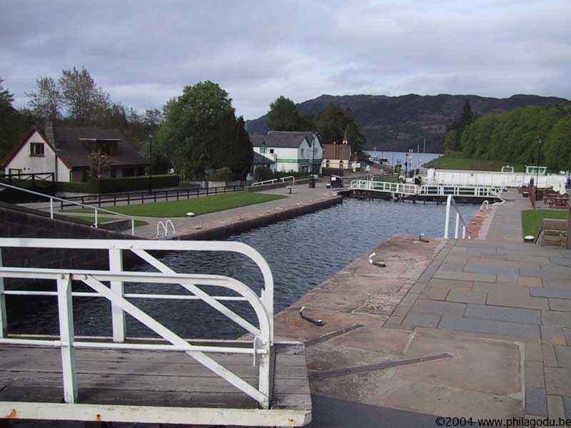 w1383_Fort-Augustus-ecluses+5