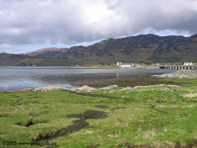 w1405_Eilean_Donan-village