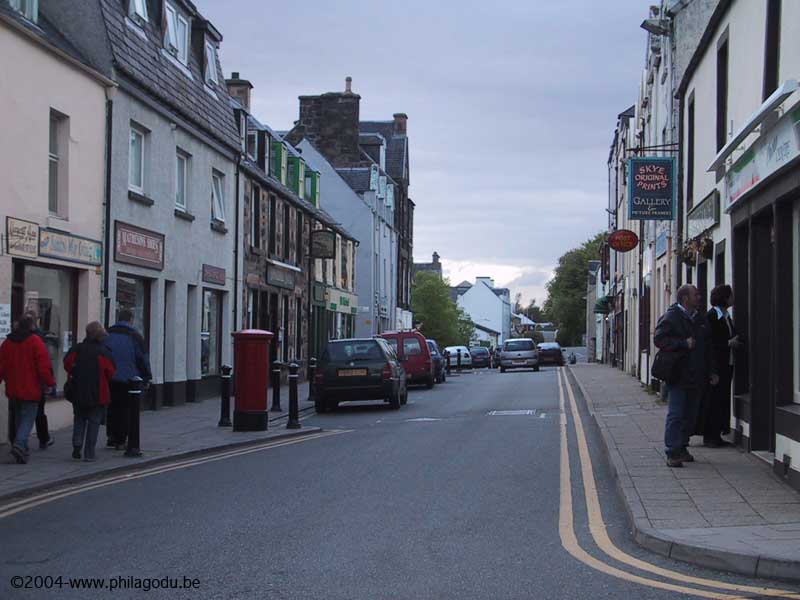 w1437_Skye-Portree-GrandRue_67