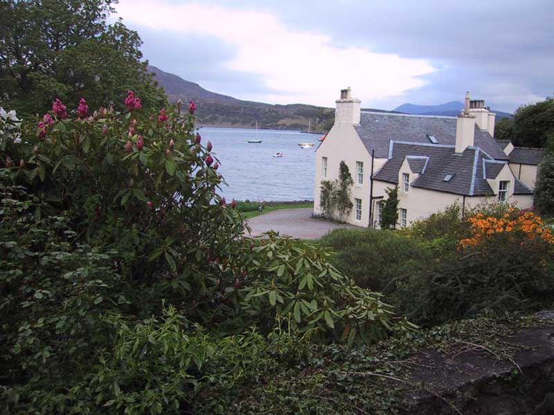 w1437_Skye-Portree-house-72