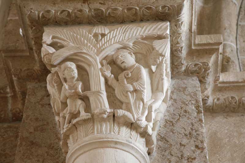 w-Vezelay-basilique-107