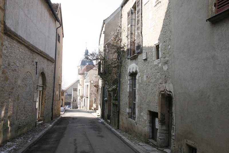 w-Vezelay-rue-84