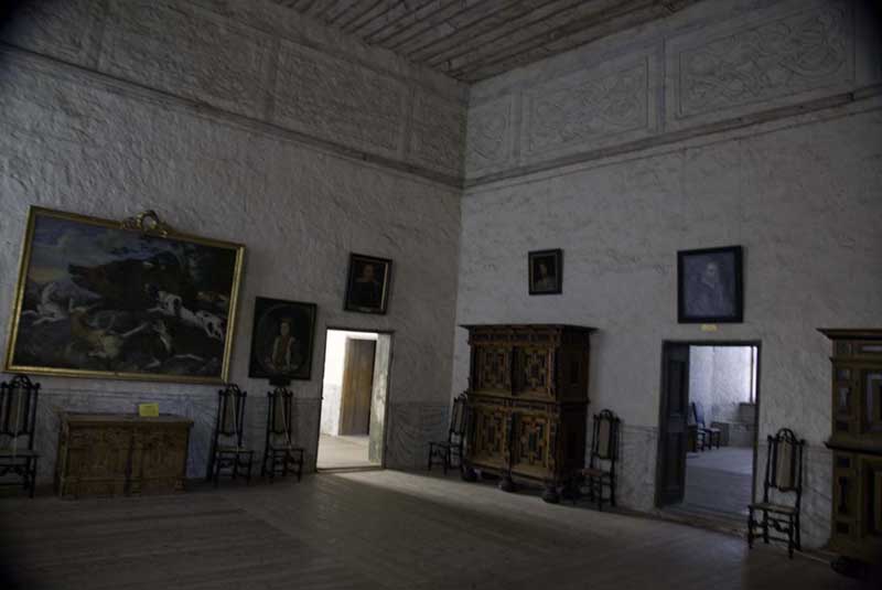31w-interieur-meubles-chateau-_599